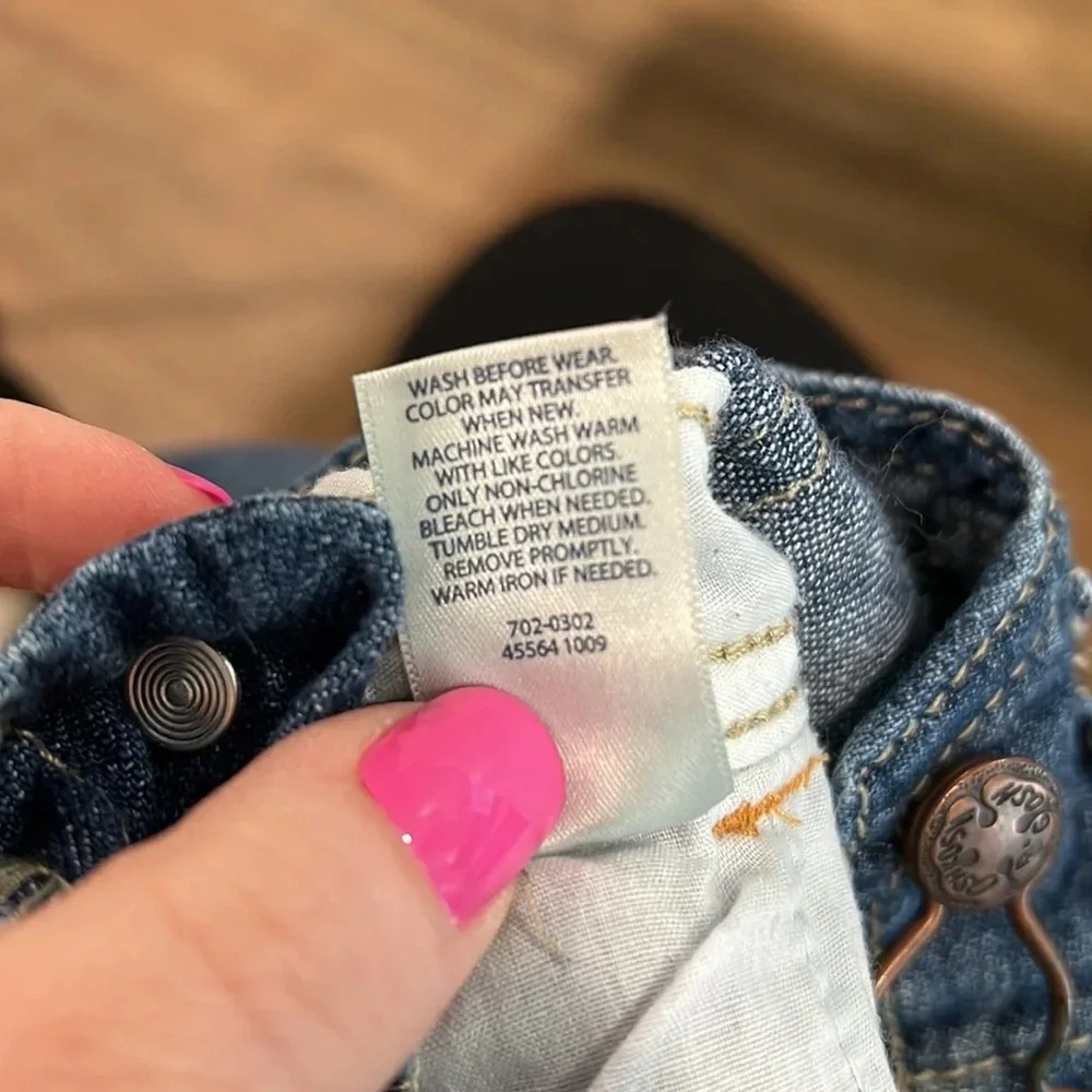 Oshkosh- baby shortalls, mid wash,‎ 9 month